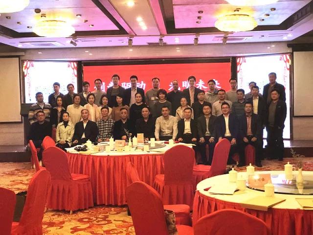 不止一個！江蘇亮彩榮獲常州市半導體照明產業技術創新聯盟2017年度“技術創新獎”、“杰出貢獻獎”